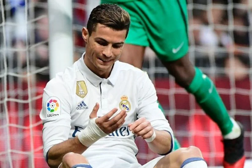 Realın azarkeşləri Kriştianu Ronaldunu fitə basıblar