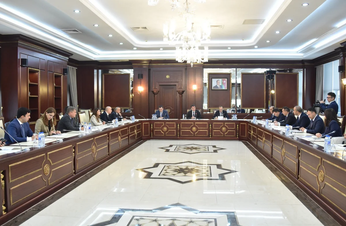 Hüquq siyasəti və dövlət quruculuğu komitəsinin payız sessiyası üçün iş planı təsdiqlənib