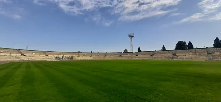 PFL rəhbərliyi Gəncə şəhər stadionunun vəziyyəti ilə tanış olub