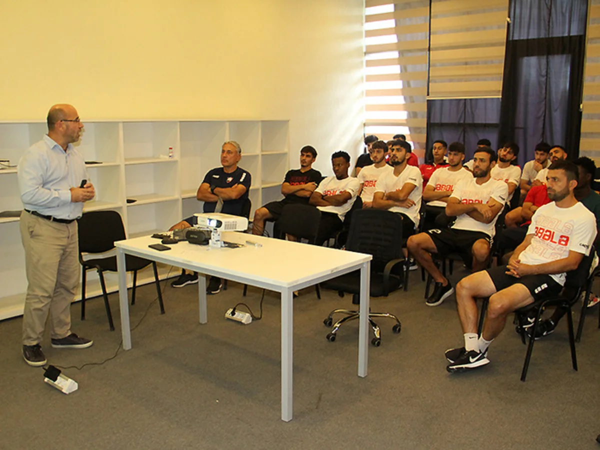 “Qəbələ”nin üzvlərinə danışılmış oyunlarla bağlı seminar keçirilib