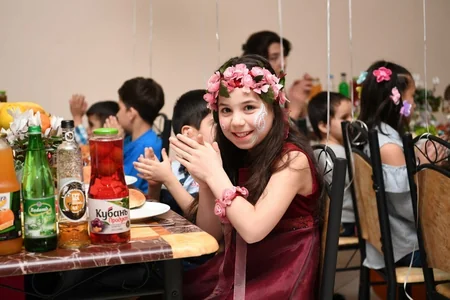Heydər Əliyev Fondunun təşəbbüsü ilə kimsəsiz və xüsusi qayğıya ehtiyacı olan uşaqlar üçün Novruz şənlikləri keçirilib