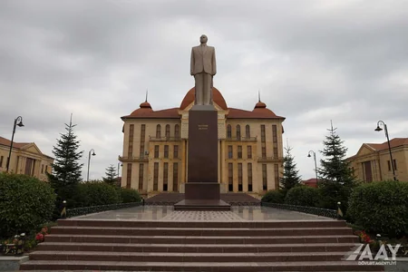 Saleh Məmmədov Qubada vətəndaşları qəbul edib