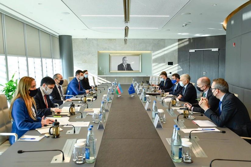 Azerbaijan, EC mull relations with int’l financial institutions
