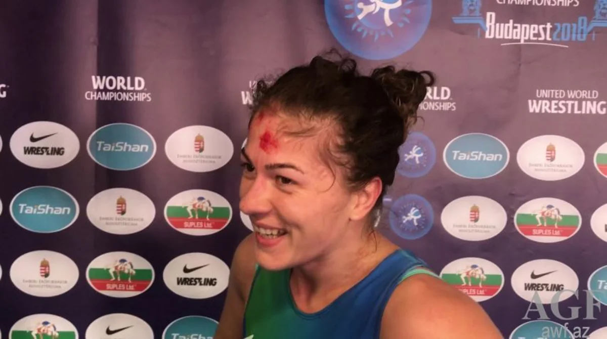 Azərbaycanın üç qadın güləşçisi Avropa çempionatında bürünc medal görüşünə çıxacaq