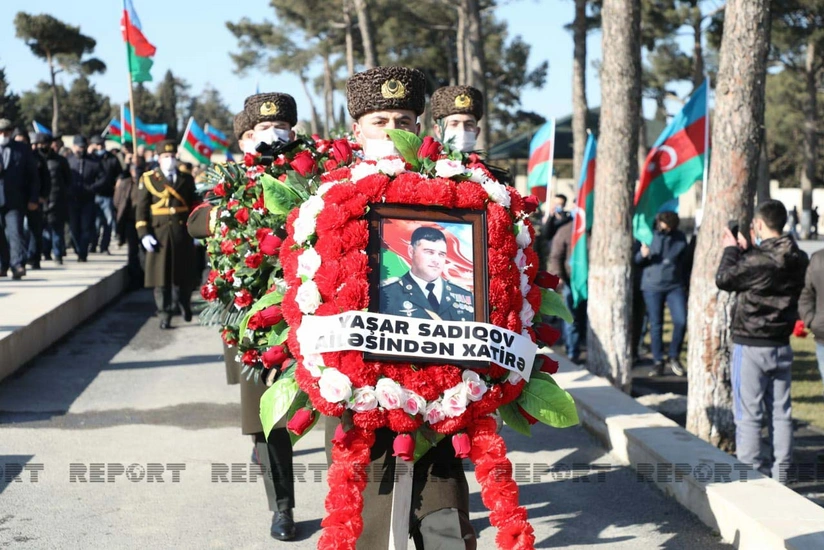 Şəhid polkovnik-leytenant dəfn edildi - VİDEO