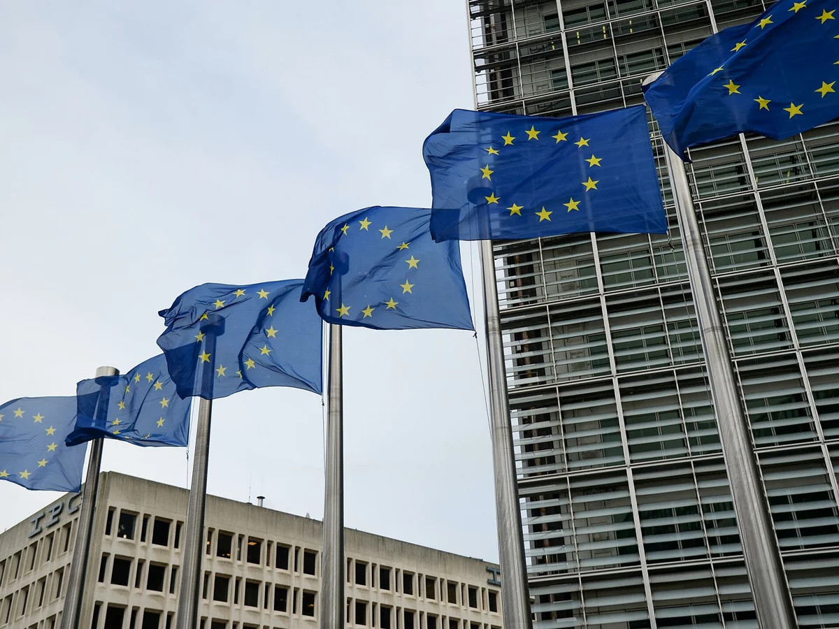 Avropa ölkələri hərbi xərclərini əhəmiyyətli dərəcədə artırır