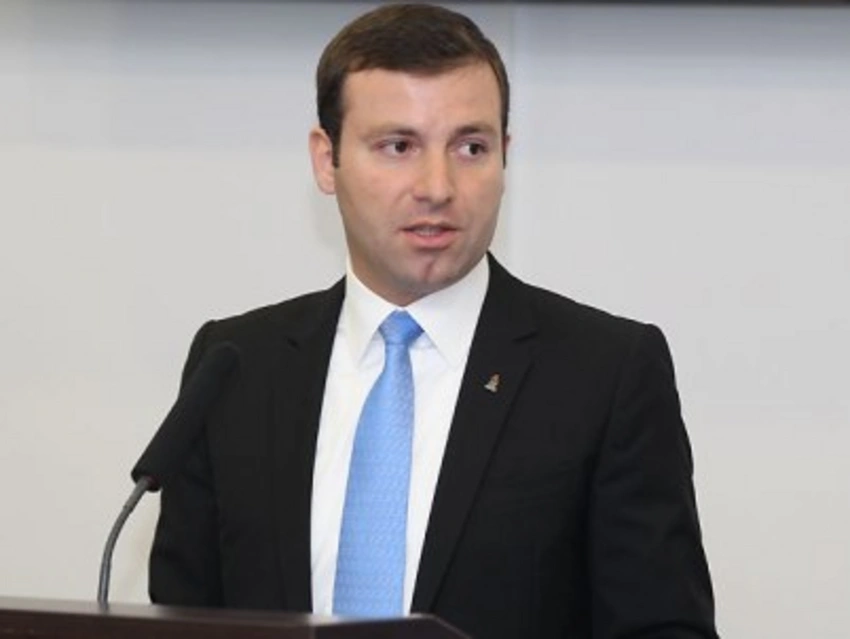 AFFA-nın baş katibi İsveçrəyə səfərə yollanıb