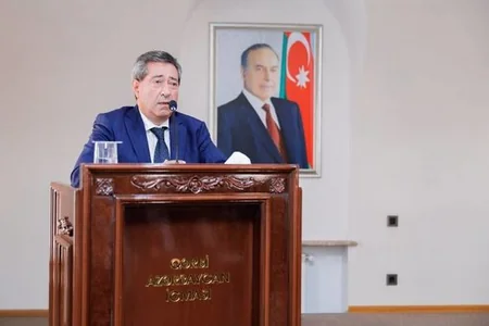 QAİ-də Böyük Qarakilsə rayon icmasının iclası keçirilib