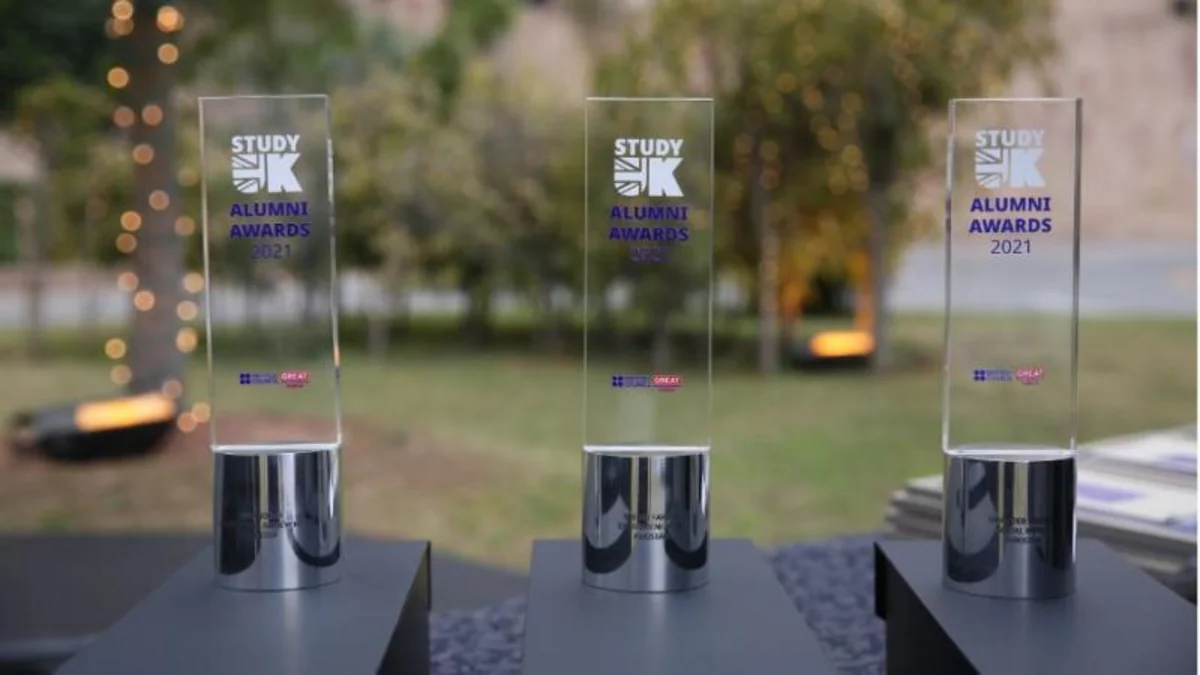 Bakıda “Study UK Alumni” mükafatı təqdim olunub