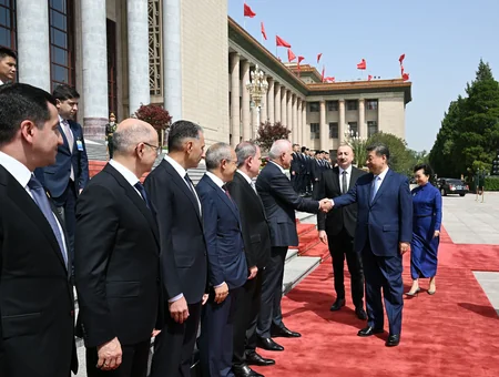 Azərbaycan Prezidenti İlham Əliyevin Pekində rəsmi qarşılanma mərasimi olub