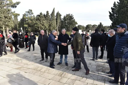 Tanınmış ictimai xadim Ramiz Abutalıbov dəfn olunub