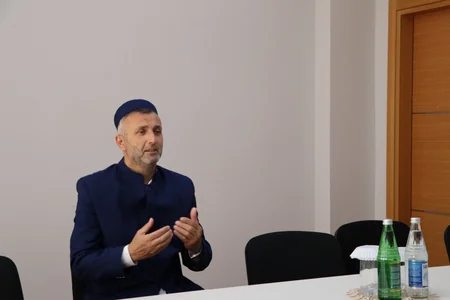 Dövlət Komitəsinin sədri Zaqatalada vətəndaşları qəbul edib