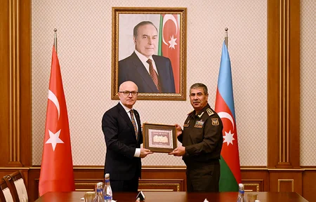 Azerbaijan and Türkiye discuss military cooperation