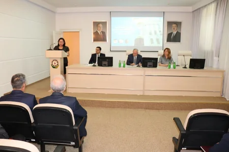 Nöqsanlara görə 1 baş həkim və 10 tibb işçisi işdən çıxarılıb