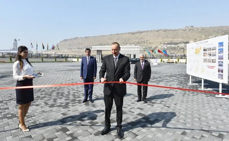 Prezident İlham Əliyev Bakı Ali Neft Məktəbinin kampusunun açılışında iştirak edib - YENİLƏNİB