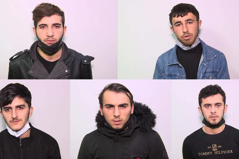 Sosial şəbəkədə tanış olduqları şəxsləri görüşə çağırıb alçaldıcı videolara çəkən dəstə həbs edilib