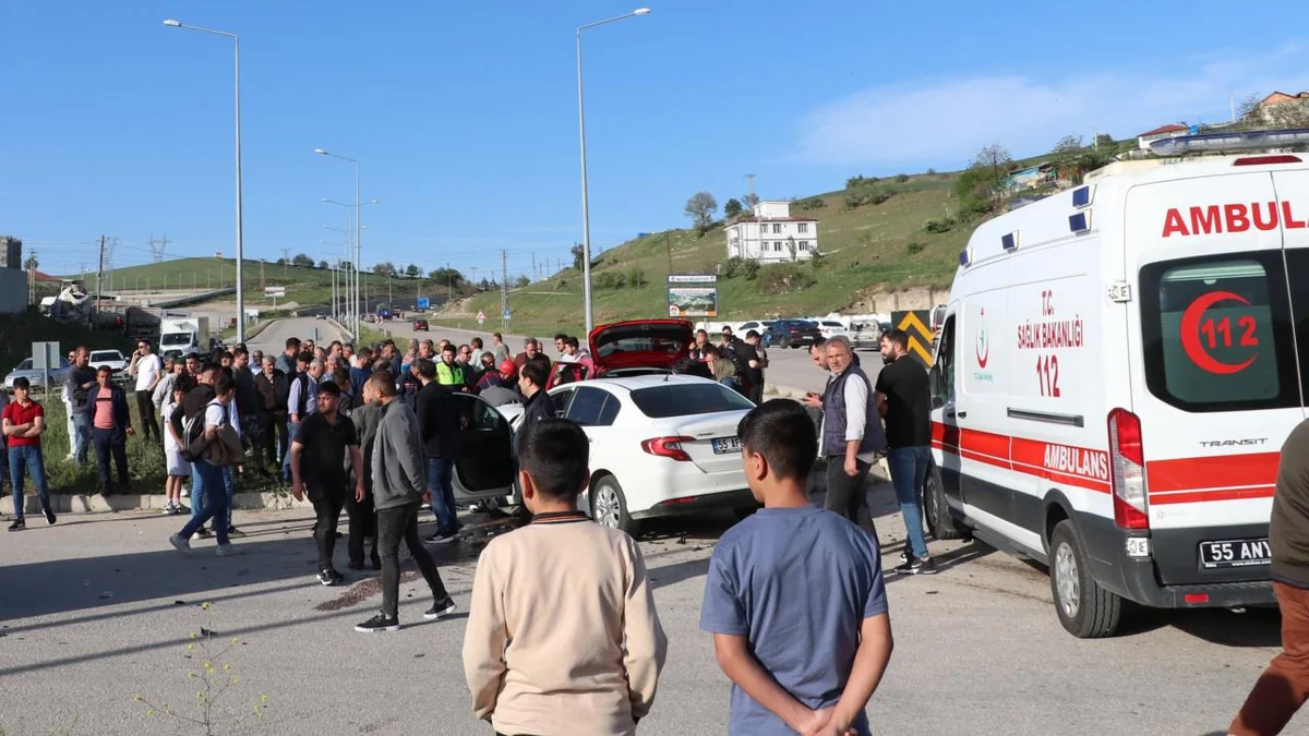 Samsunda ağır yol qəzasında 8 nəfər yaralanıb