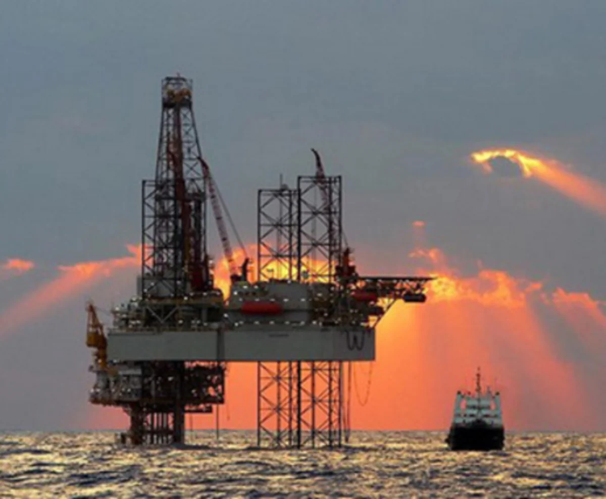 ​Азербайджанская нефть незначительно подешевела
