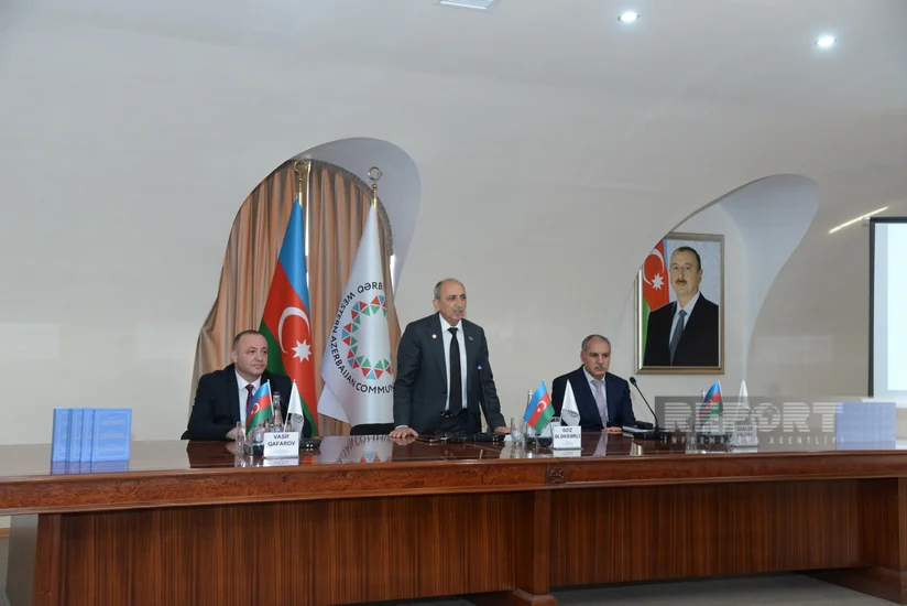 İrəvanın ermənilərə verilməsindən bəhs edən kitabın təqdimatı olub