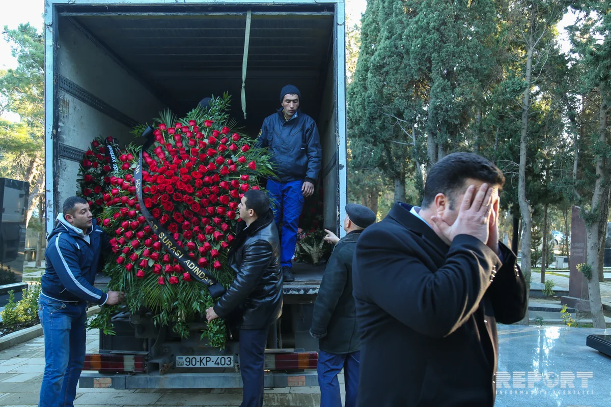 Akademik Arif Mehdiyev ikinci Fəxri xiyabanda dəfn olunub - YENİLƏNİB-2