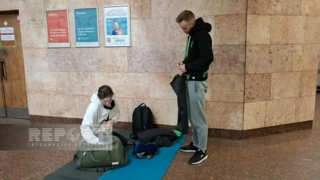 Kyiv suffers massive air attack, people spend night in metro