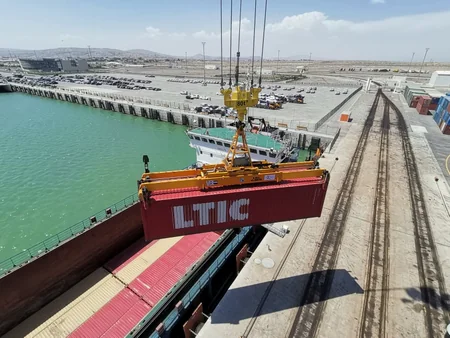 Çinin əsas sənaye mərkəzindən Avropaya Orta Dəhlizlə ilk blok qatar Bakı Limanından yola salınıb