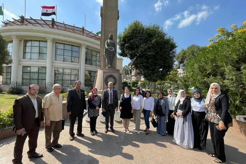 Dil Komissiyası yanında Monitorinq Mərkəzinin nümayəndə heyəti Qahirədə səfərdə olub