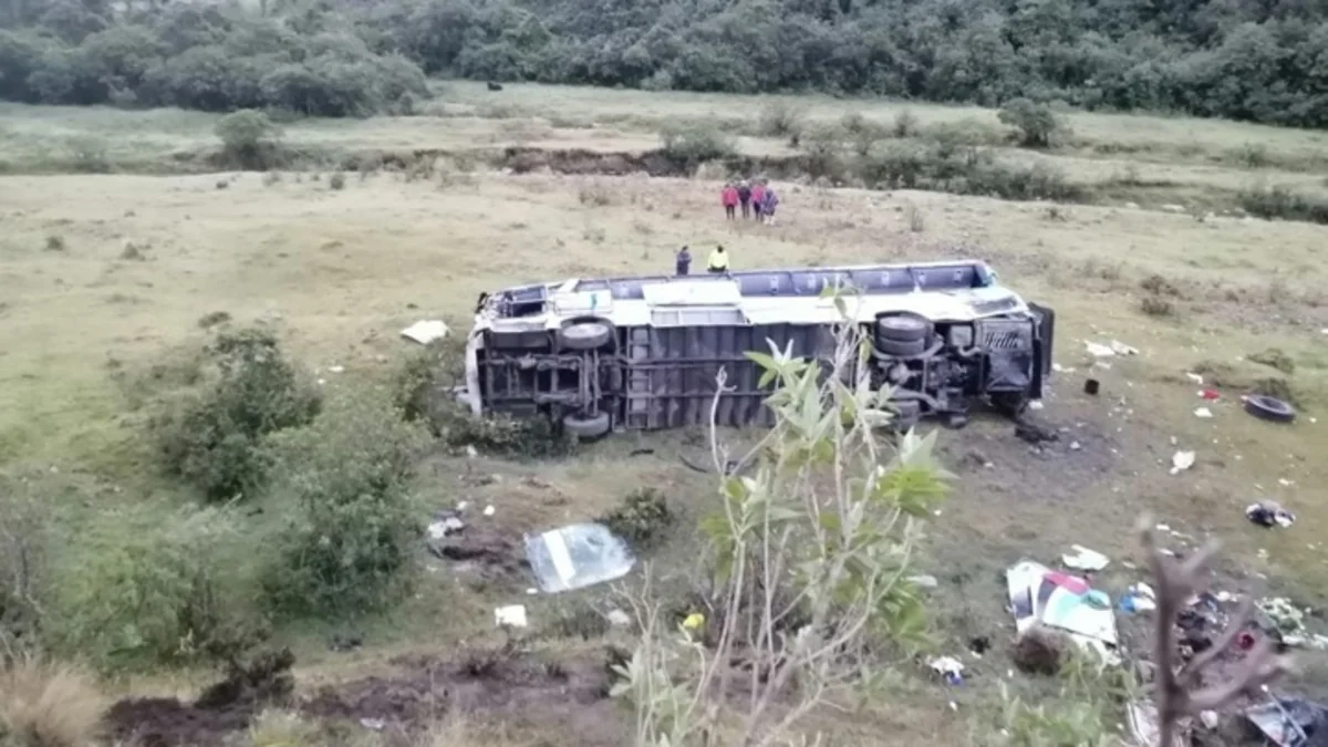 В Эквадоре 11 человек погибли в результате автокатастрофы