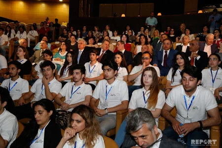 Sabah incəsənət festivalının bağlanış mərasimi keçirilib