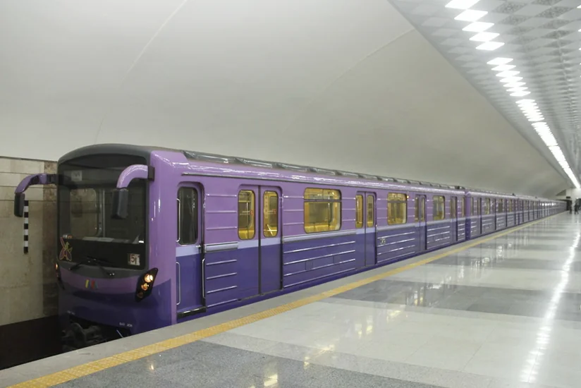 Bakı metrosunda 7 vaqonlu qatarlar xəttə buraxılıb