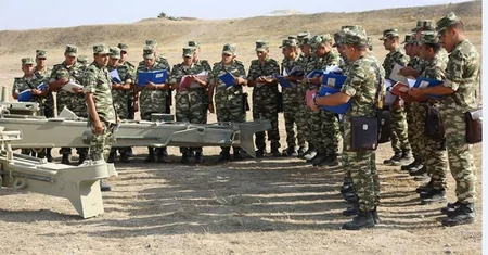 Naxçıvan Qarnizonunda komandir hazırlığı üzrə məşğələlər keçirilib