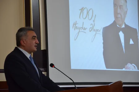 BDU-da “Ulu Öndər Heydər Əliyev hüquqi islahatların banisidir” mövzusunda konfrans keçirilib