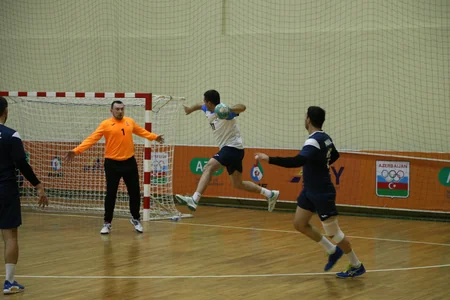 Həndbol üzrə Azərbaycan çempionatlarında növbəti oyunlar keçirilib