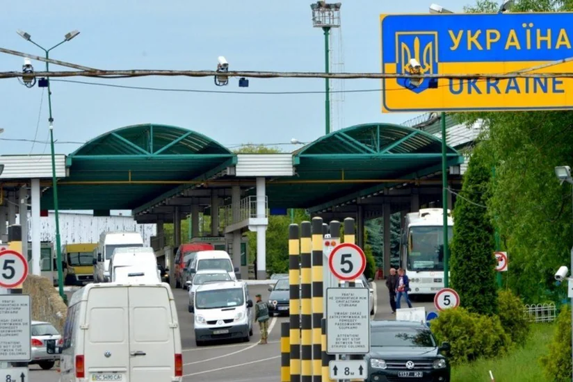 Украина закрыла границу для иностранцев из-за коронавируса