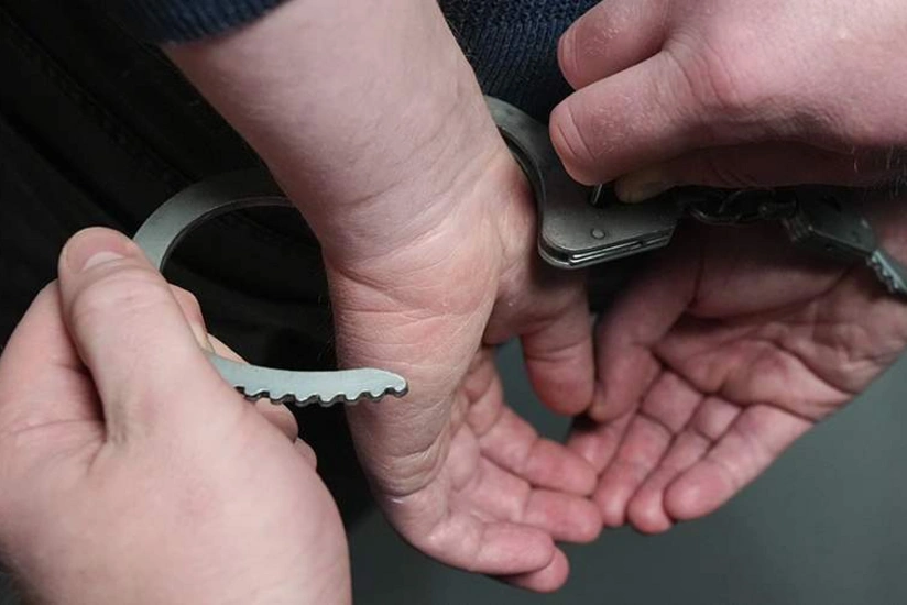 Vətəndaşları aldadaraq 37 min manat ələ keçirən saxlanılıb