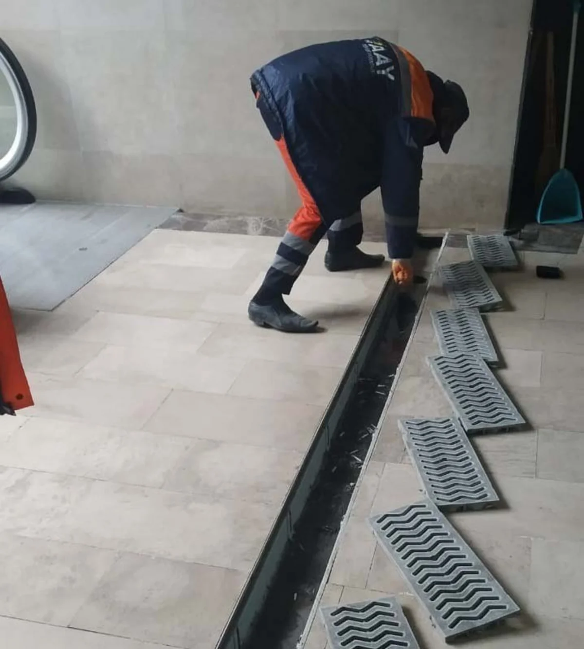 Bakının bəzi tunelləri və  yeraltı piyada keçidlərində təmizlik aparılıb