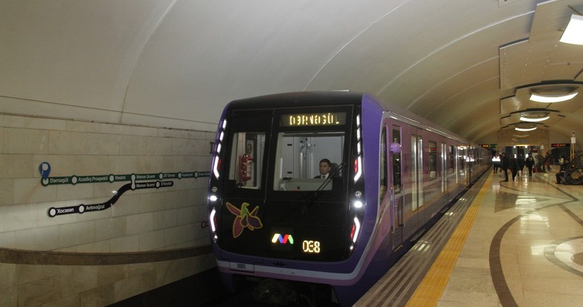 Bakı metrosu I yarımildə 111 milyondan çox sərnişin daşıyıb