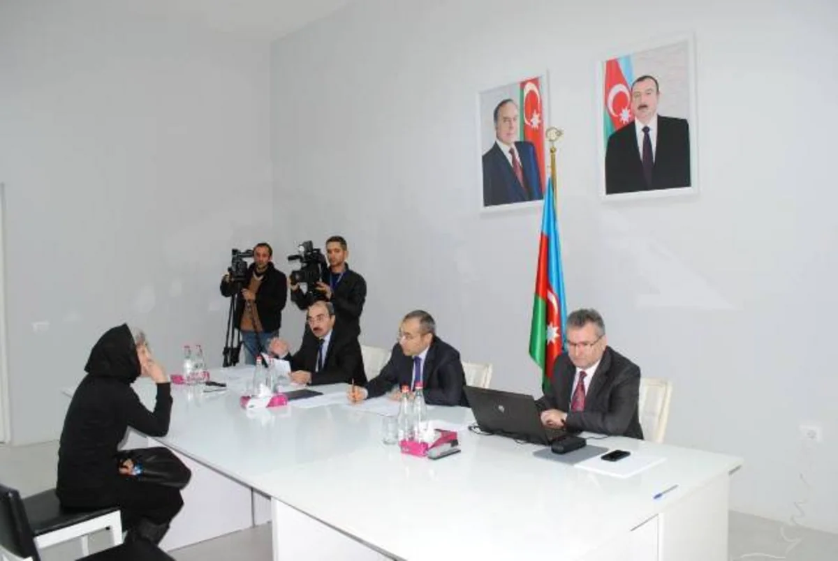 Mikayıl Cabbarov Mingəçevirdə vətəndaşları qəbul edib
