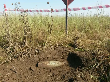 ANAMA Tərtərdə 3 ədəd Qrad raketinin mühərrik hissəsini tapıb