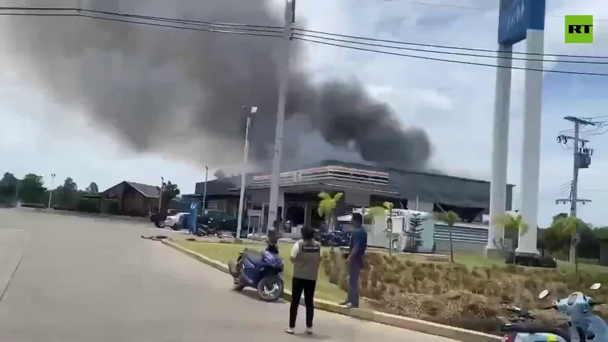 15 killed in Thailand following Cambodia's strikes