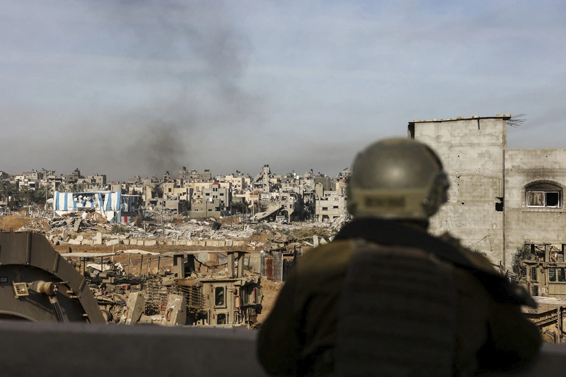 Israel, Hamas agree on prisoner exchange and month-long ceasefire
