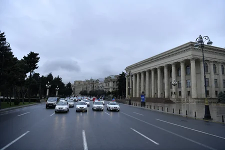 Bakıda Zəfər avtoyürüşü keçirilib