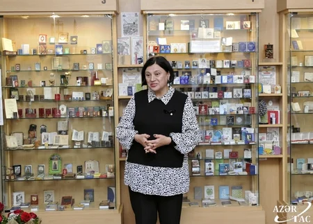 Mehriban Əliyevaya həsr olunmuş miniatür kitabın təqdimatı keçirilib