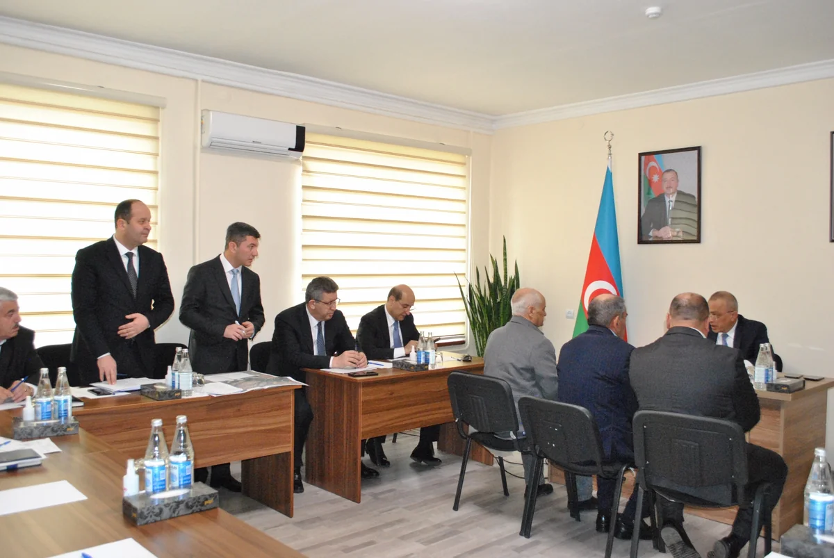 Dövlət Su Ehtiyatları Agentliyinin sədri Lənkəranda vətəndaşları qəbul edib