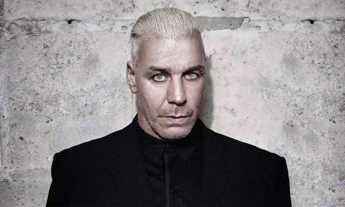 У солиста Rammstein не обнаружили коронавирус