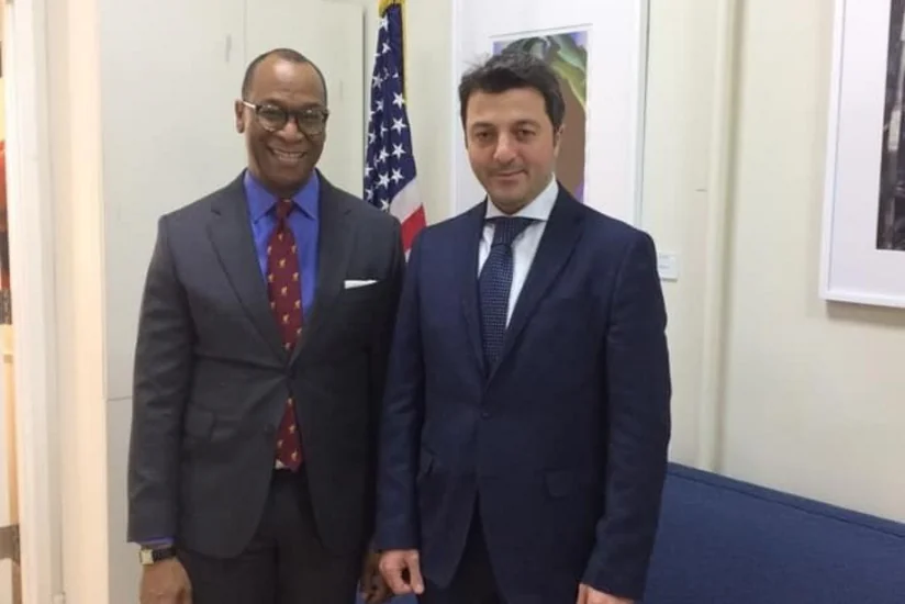 Американский дипломат: США внимательно следят за деятельностью азербайджанской общины Нагорного Карабаха