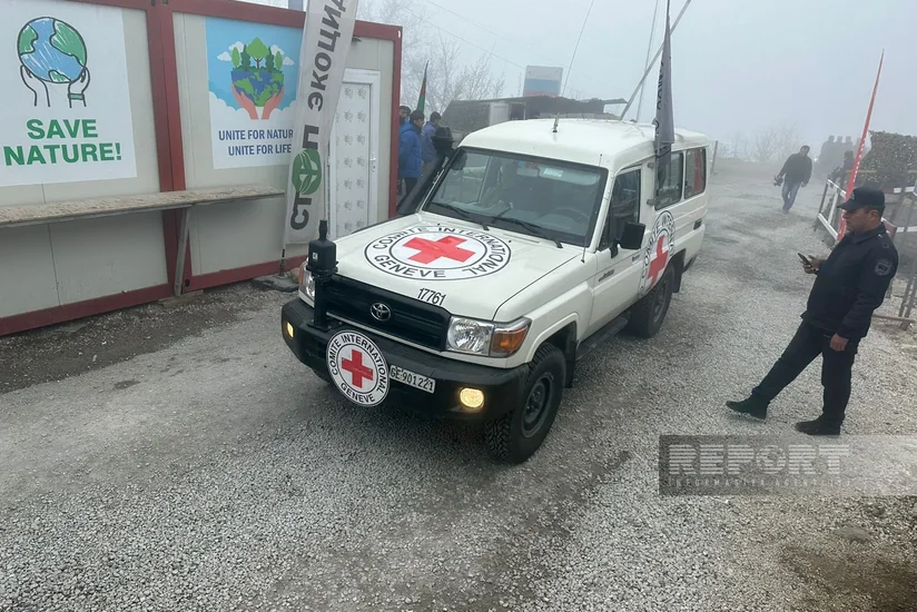 По дороге Ханкенди-Лачын беспрепятственно проехали автомобили МККК