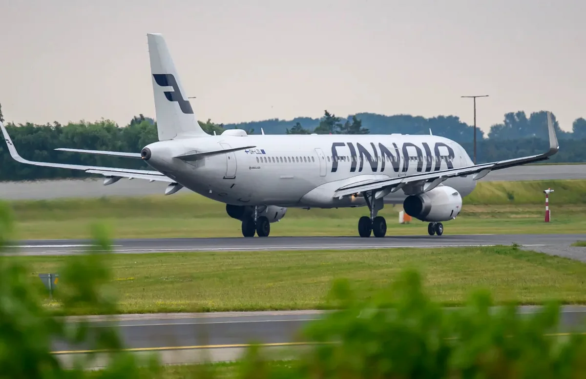 Из-за забастовок в аэропорту Хельсинки Finnair в пятницу отменит около 110 рейсов