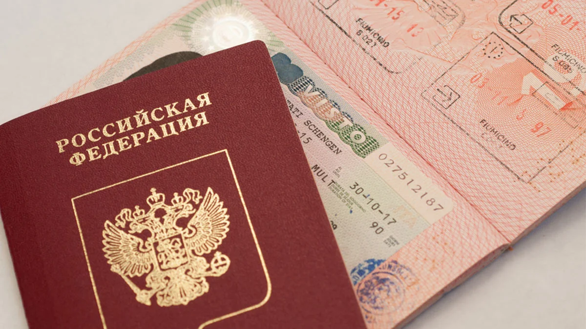 Финляндия замедляет выдачу туристических виз гражданам России