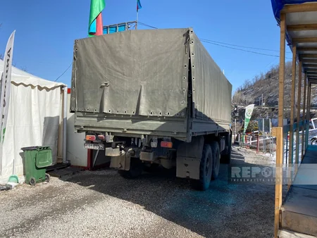 По дороге Ханкенди-Лачын беспрепятственно проехали 70 автомобилей миротворцев